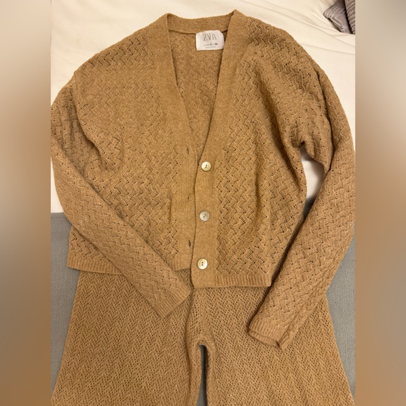 Zara Knit Set - Picture 1 of 3